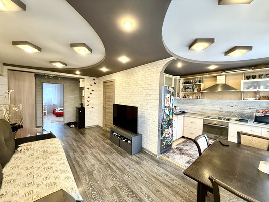 Купить 3-комнатную квартиру