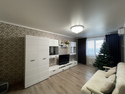 Купить 4-комнатную квартиру